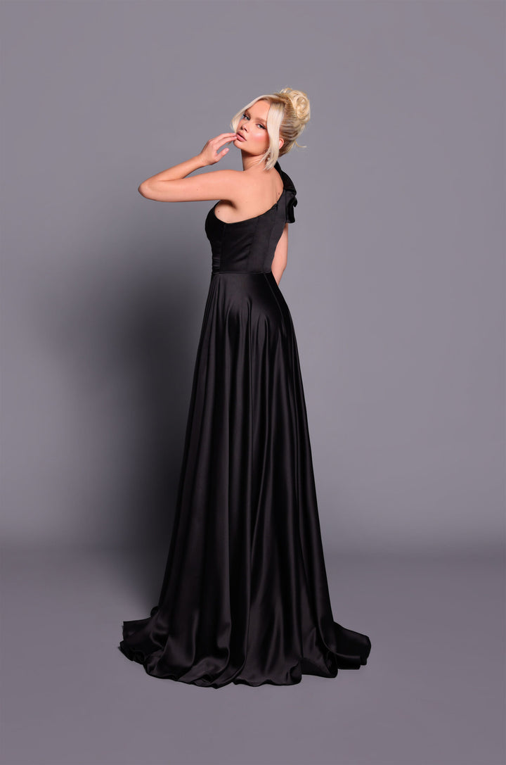 Nicoletta Bridesmaids & Special Occasion Dresses | NBM2003