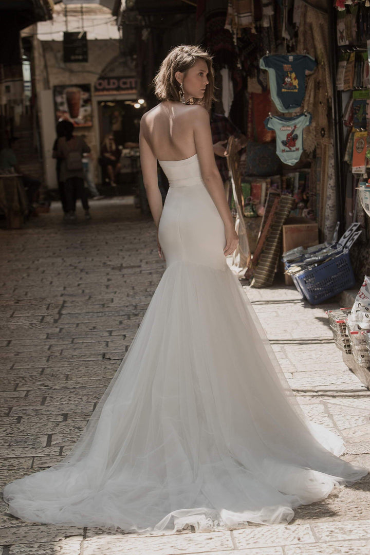 Wedding Dress - Collet - Morvarieds Fashion