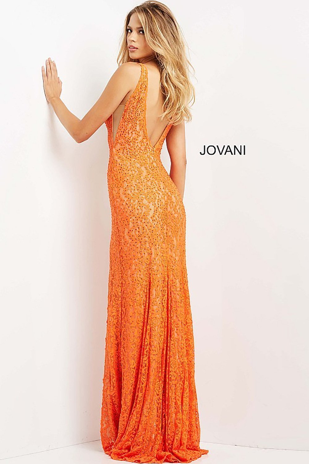 JOVANI Dresses in Every Size Style and Colour MORVARIEDS