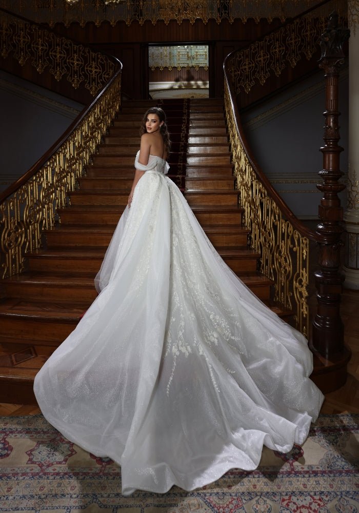 Wedding Dress - PLUTO - Morvarieds Fashion