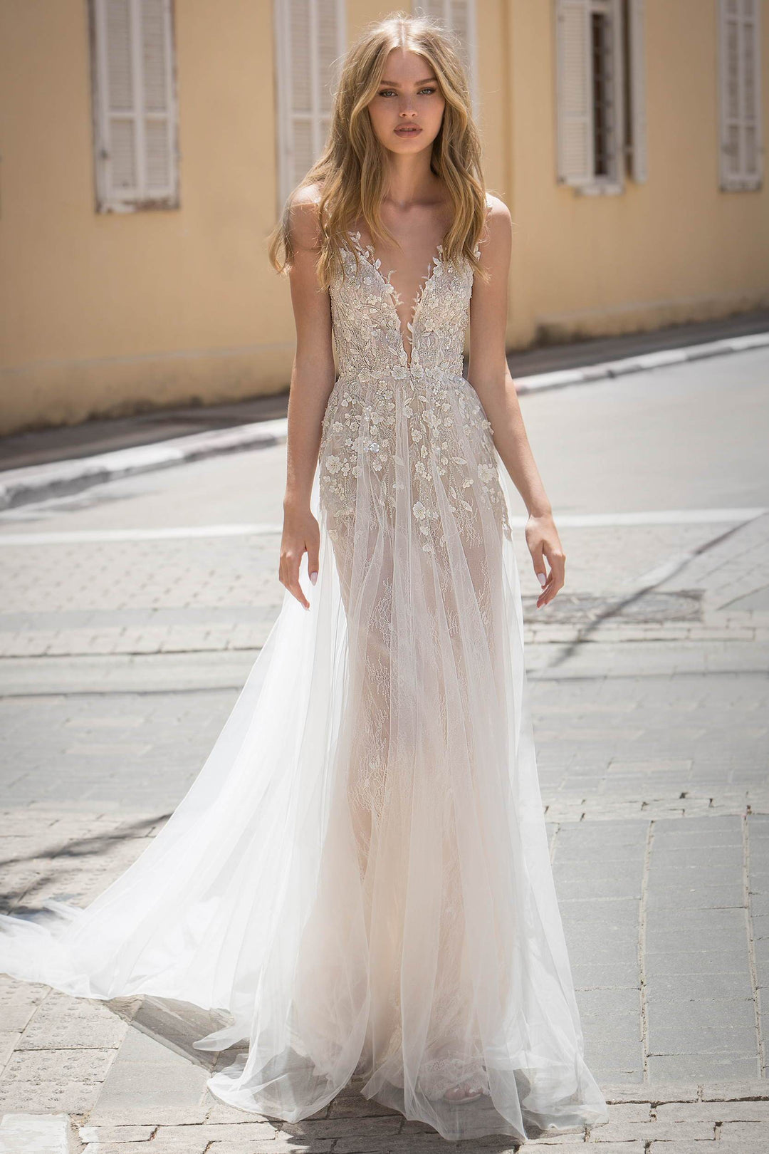 Wedding Dress - Carrera - Morvarieds Fashion
